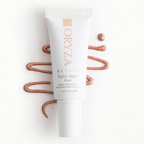 ⭐️Free bundled with 2+items⭐️(brand new)Foiler Alert Metallic Eye Shadow in Rosé - Picture 1 of 1